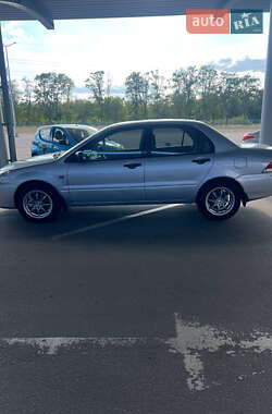 Седан Mitsubishi Lancer 2004 в 