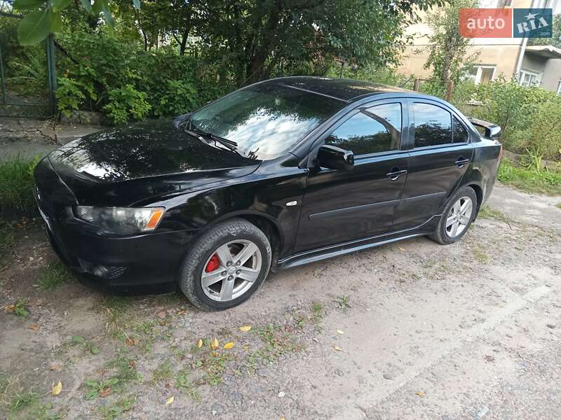 Седан Mitsubishi Lancer 2008 в Львове