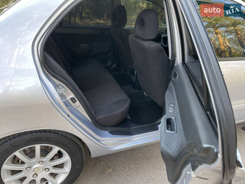 Седан Mitsubishi Lancer 2009 в Кропивницком