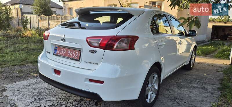 Хетчбек Mitsubishi Lancer 2009 в Кам'янському фото 10 Хетчбек Mitsubishi Lancer 2009 в Кам'янському