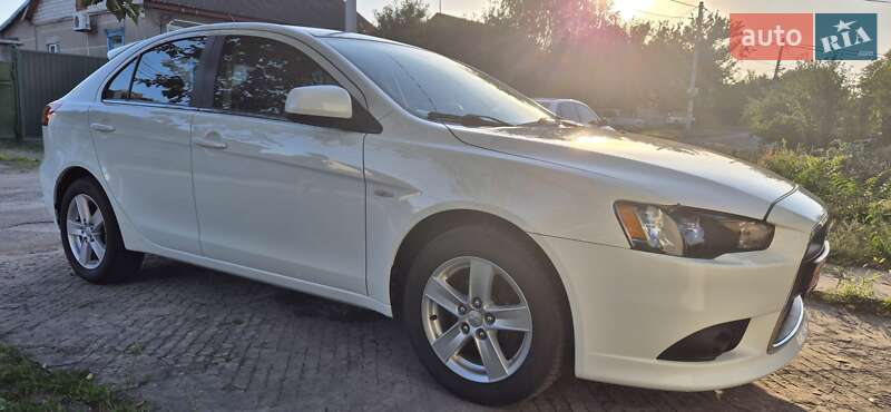 Хетчбек Mitsubishi Lancer 2009 в Кам'янському фото 14 Хетчбек Mitsubishi Lancer 2009 в Кам'янському