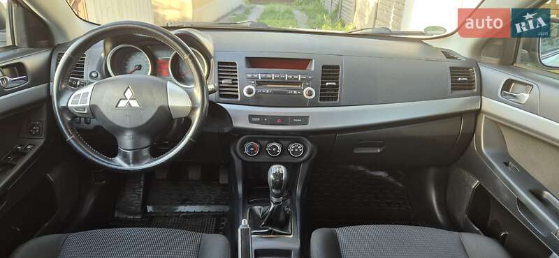 Хетчбек Mitsubishi Lancer 2009 в Кам'янському фото 32 Хетчбек Mitsubishi Lancer 2009 в Кам'янському