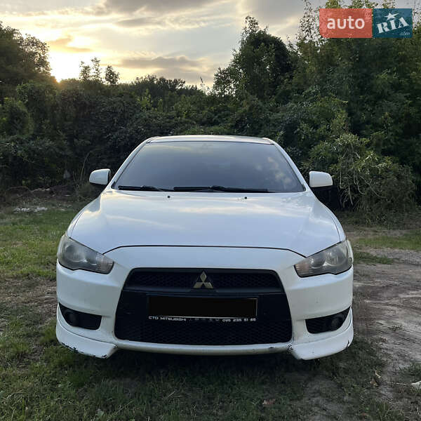 Седан Mitsubishi Lancer 2009 в Дніпрі фото 2 Седан Mitsubishi Lancer 2009 в Дніпрі