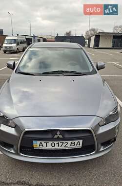 Седан Mitsubishi Lancer 2015 в Києві