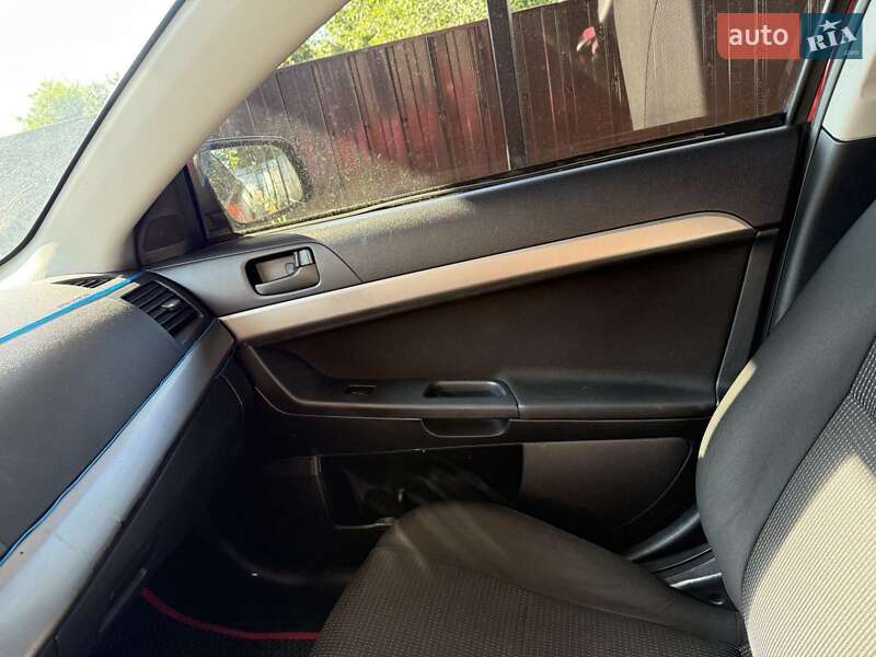 Хэтчбек Mitsubishi Lancer 2008 в Лебедине