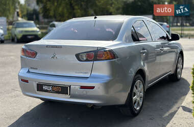 Седан Mitsubishi Lancer 2013 в 