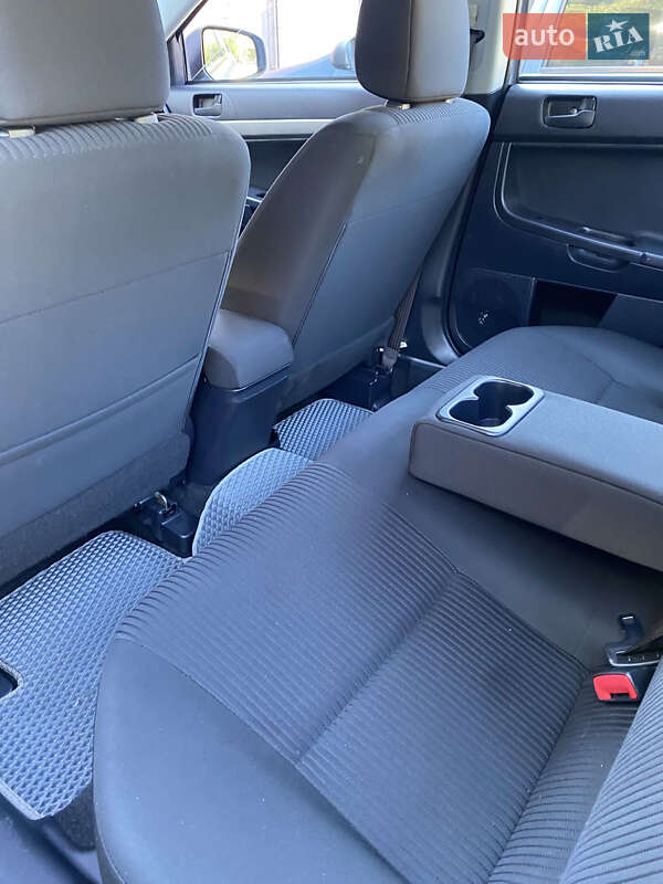 Седан Mitsubishi Lancer 2015 в Дніпрі