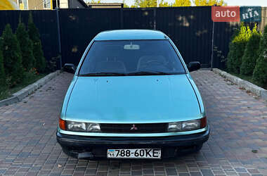 Седан Mitsubishi Lancer 1989 в 