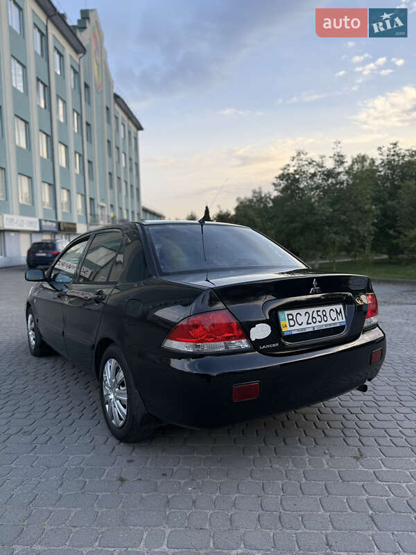 Седан Mitsubishi Lancer 2006 в Львові