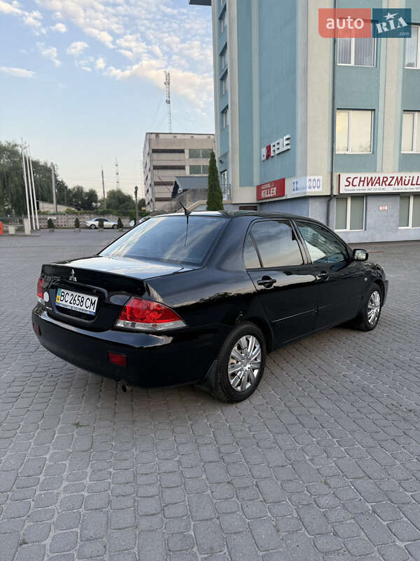 Седан Mitsubishi Lancer 2006 в Львові