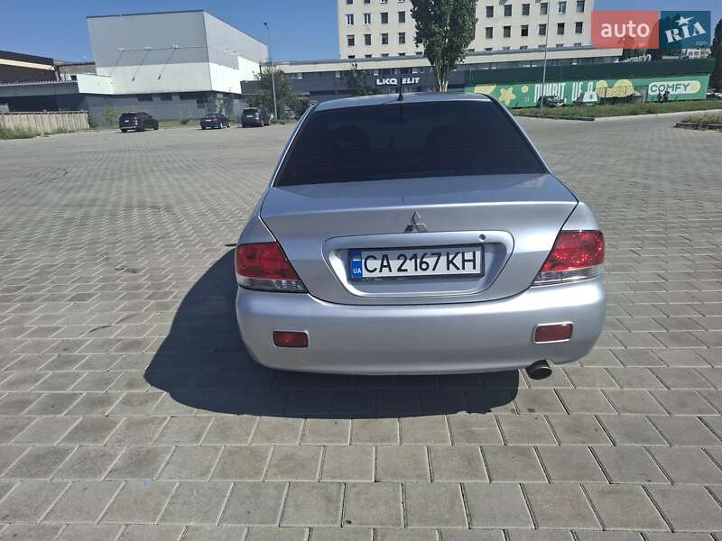 Седан Mitsubishi Lancer 2007 в Черкассах