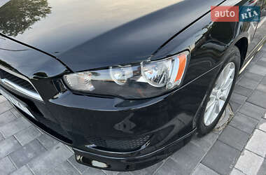 Седан Mitsubishi Lancer 2015 в 