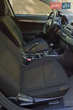 Седан Mitsubishi Lancer 2011 в 