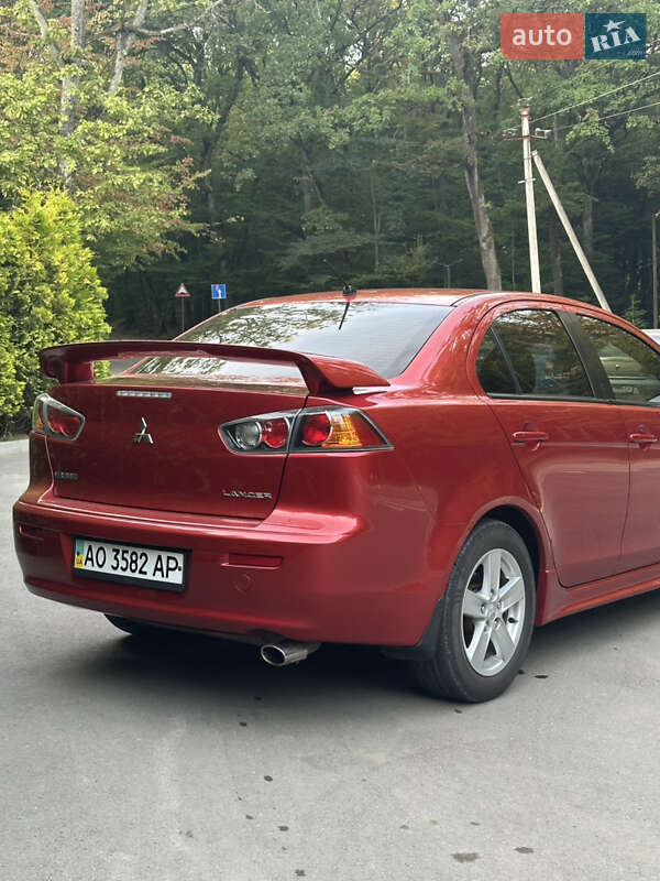 Седан Mitsubishi Lancer 2008 в Ужгороде