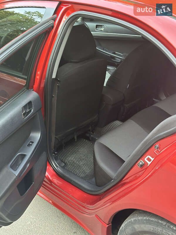 Седан Mitsubishi Lancer 2008 в Ужгороде