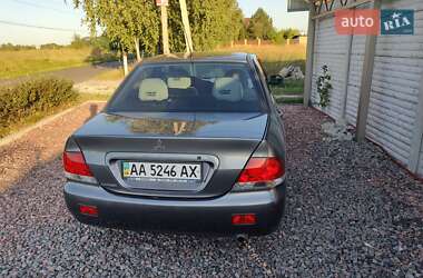 Седан Mitsubishi Lancer 2005 в Киеве