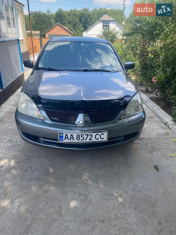Mitsubishi Lancer