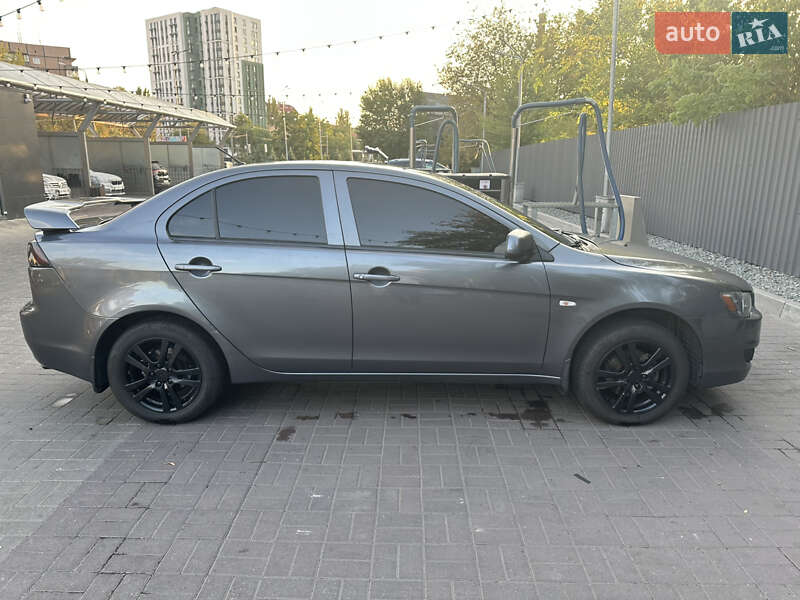 Седан Mitsubishi Lancer 2011 в Дніпрі