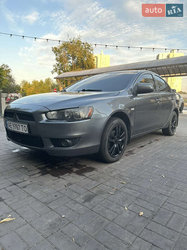 Седан Mitsubishi Lancer 2011 в Дніпрі