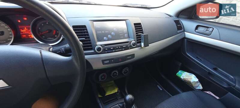 Седан Mitsubishi Lancer 2008 в Киеве фото 5 Седан Mitsubishi Lancer 2008 в Киеве