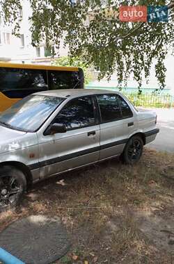 Седан Mitsubishi Lancer 1992 в Борисполе