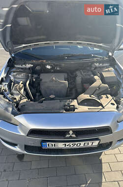 Седан Mitsubishi Lancer 2009 в 