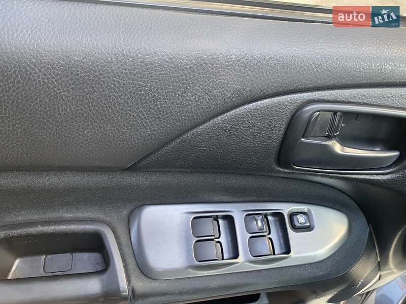 Седан Mitsubishi Lancer 2008 в Киеве