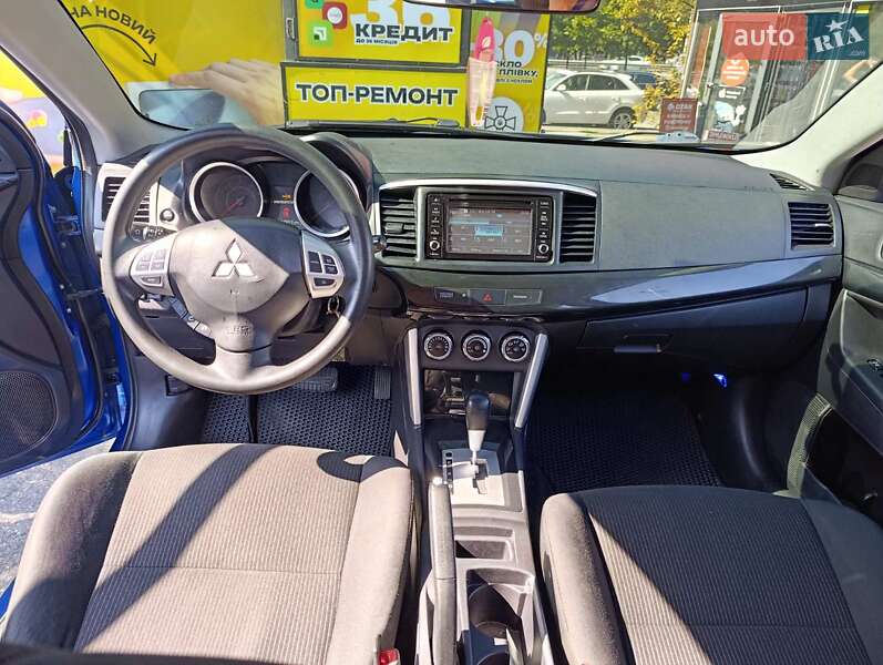 Седан Mitsubishi Lancer 2016 в Києві фото 14 Седан Mitsubishi Lancer 2016 в Києві