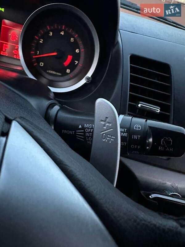 Хэтчбек Mitsubishi Lancer 2009 в Черкассах