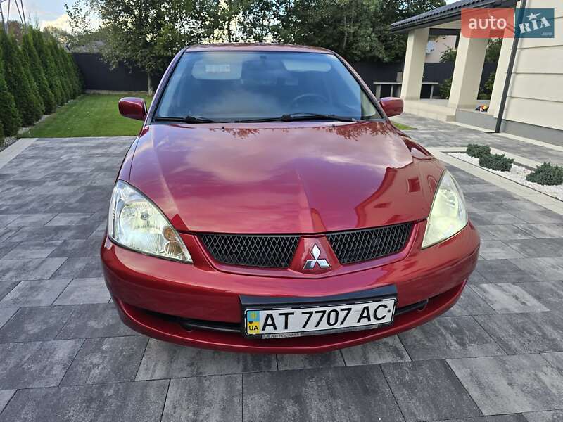 Седан Mitsubishi Lancer 2005 в Ивано-Франковске