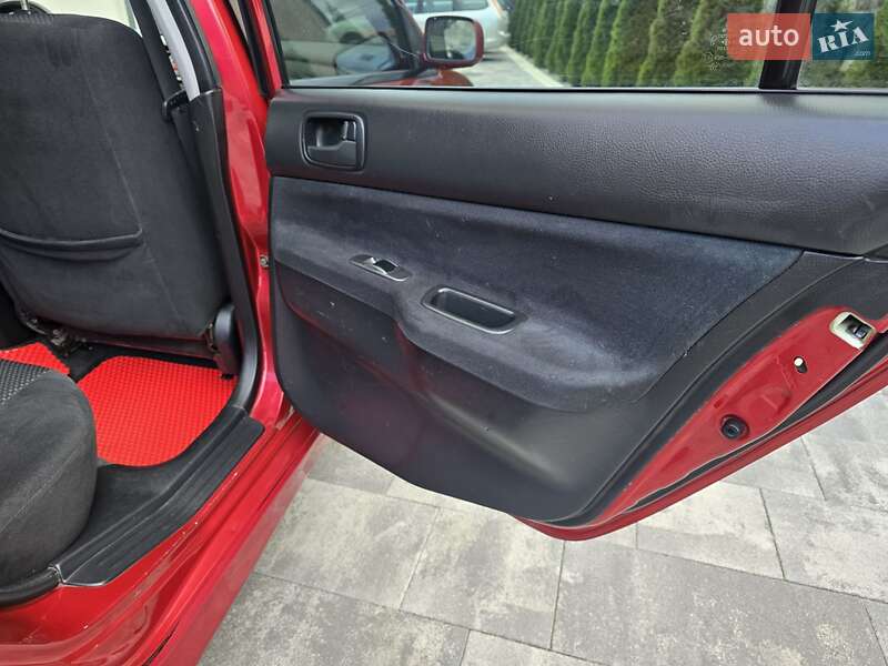 Седан Mitsubishi Lancer 2005 в Ивано-Франковске
