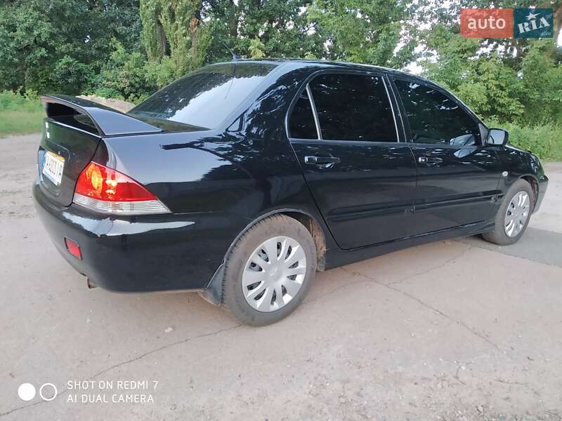 Седан Mitsubishi Lancer 2008 в Прилуках