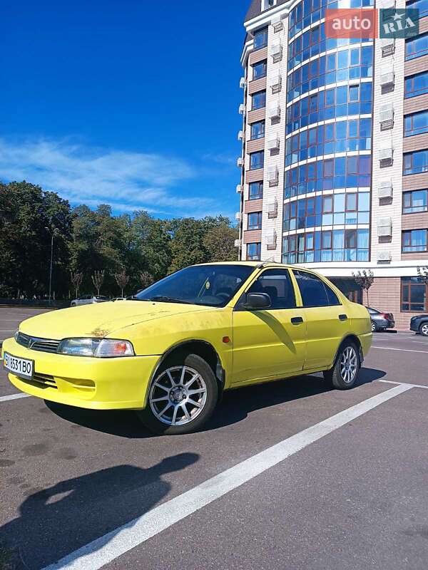 Седан Mitsubishi Lancer 1996 в Кременчуці