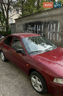 Седан Mitsubishi Lancer 1998 в 