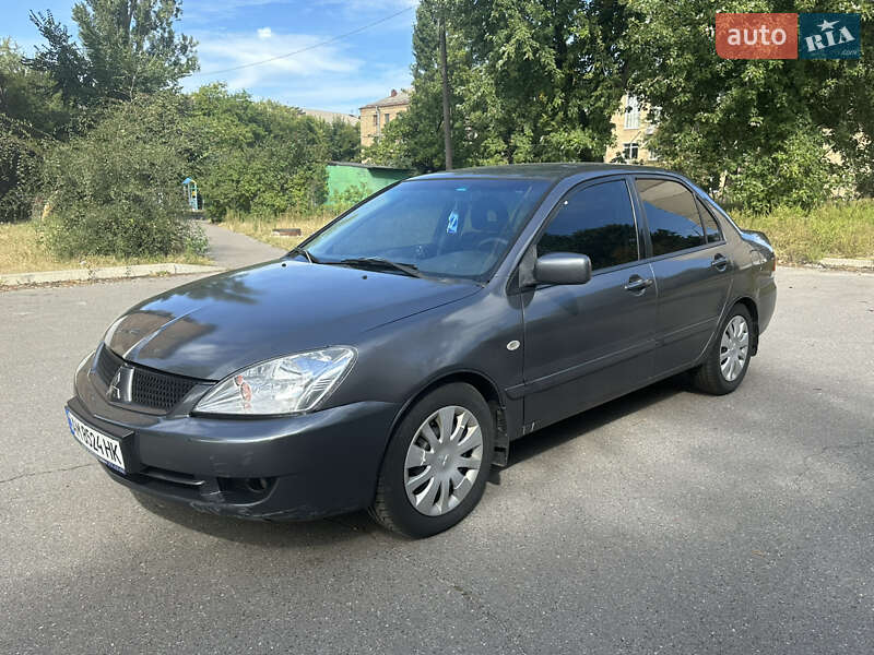 Седан Mitsubishi Lancer 2008 в Киеве