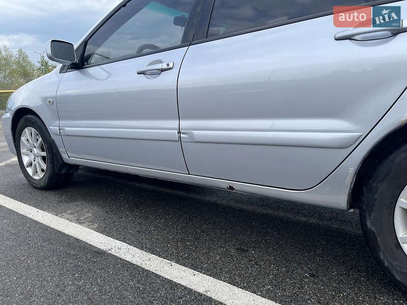 Седан Mitsubishi Lancer 2007 в Ивано-Франковске