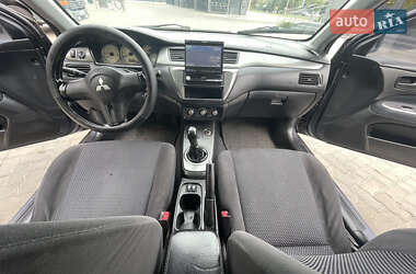 Седан Mitsubishi Lancer 2006 в 