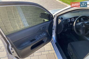 Седан Mitsubishi Lancer 2008 в Днепре