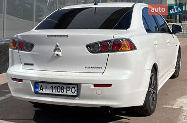 Седан Mitsubishi Lancer 2016 в 