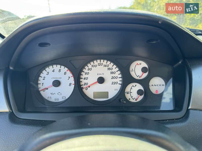 Седан Mitsubishi Lancer 2007 в Киеве