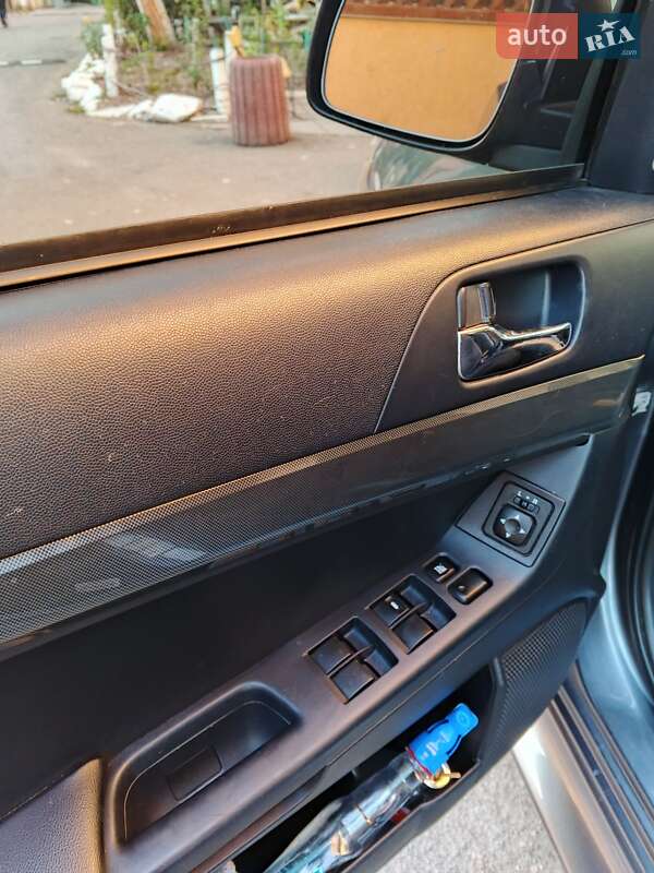 Седан Mitsubishi Lancer 2010 в Болграді