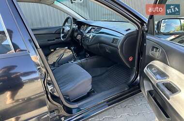 Седан Mitsubishi Lancer 2004 в 