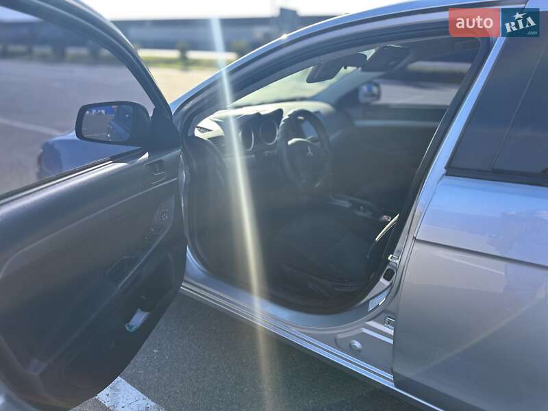Седан Mitsubishi Lancer 2008 в Мукачево