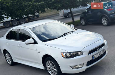 Седан Mitsubishi Lancer 2015 в 