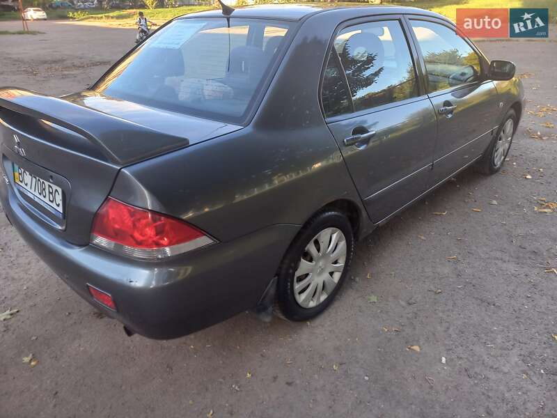 Седан Mitsubishi Lancer 2007 в Львові фото 8 Седан Mitsubishi Lancer 2007 в Львові