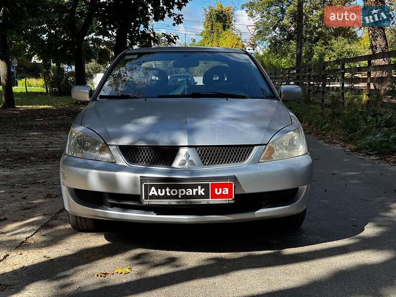 Седан Mitsubishi Lancer 2005 в Киеве фото 3 Седан Mitsubishi Lancer 2005 в Киеве
