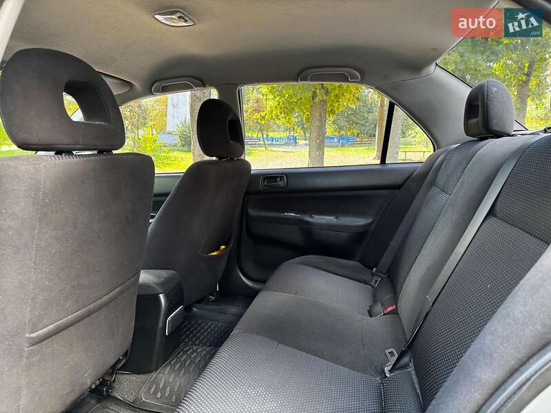Седан Mitsubishi Lancer 2005 в Киеве фото 22 Седан Mitsubishi Lancer 2005 в Киеве