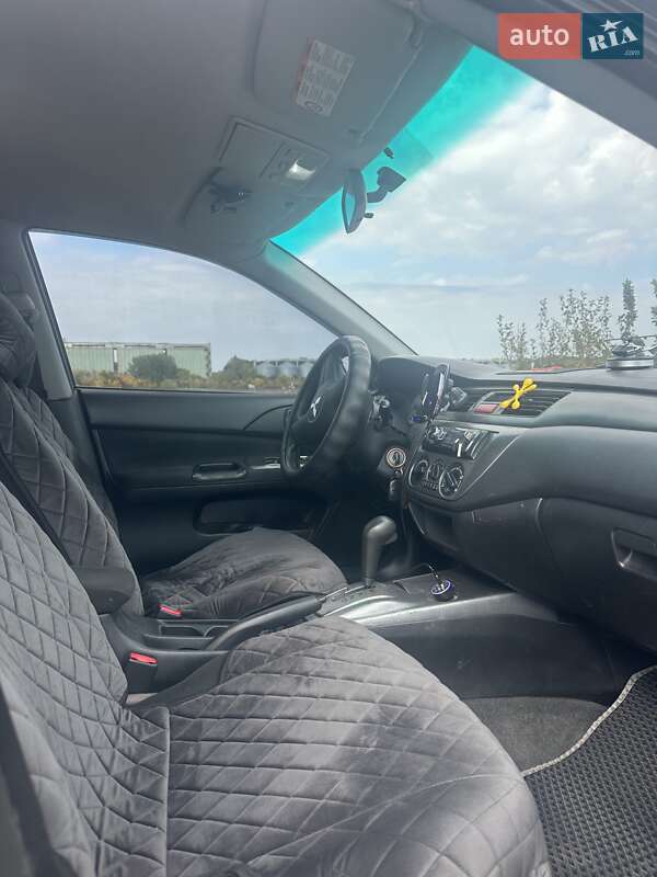 Седан Mitsubishi Lancer 2007 в Чутове