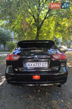 Хэтчбек Mitsubishi Lancer 2010 в 