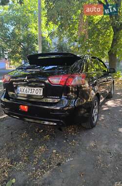 Хэтчбек Mitsubishi Lancer 2010 в 